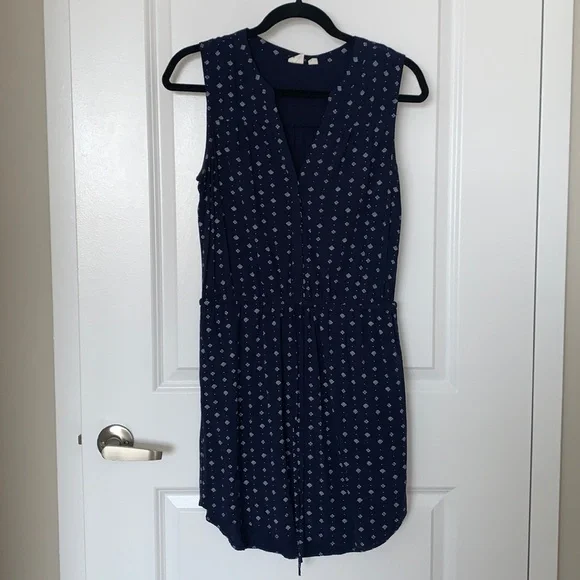 Gap Dress - Picture 1 of 6